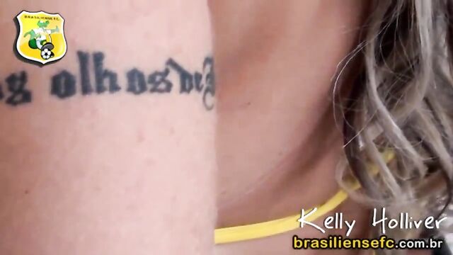 Futebol and nip slips in a hot photo session