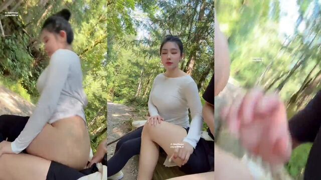 Public sex of an Asian couple on the staircase - part 1