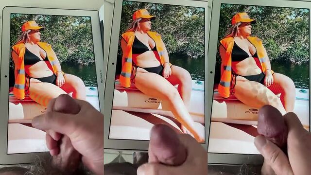 I jerk off and cum while watching Priscilla Block having sex