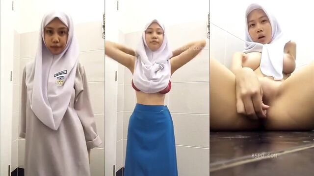 Horny Muslim guy gets his dick sucked by a hot chick