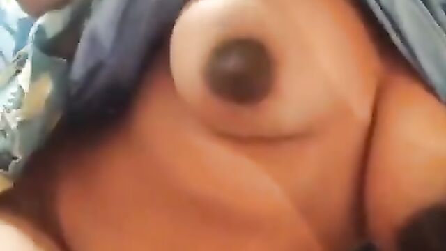 A fat and juicy ass is good for sex with a friend