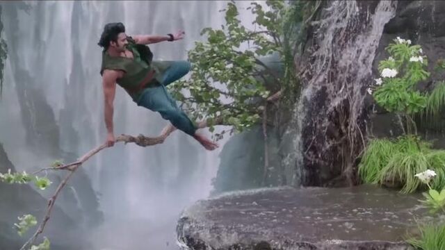Baahubali (Telugu) - The Beginning - Dhivara (Full Video Song) - Prabhas, Anushka Shetty,Rana,Tamannaah - M M Keeravani