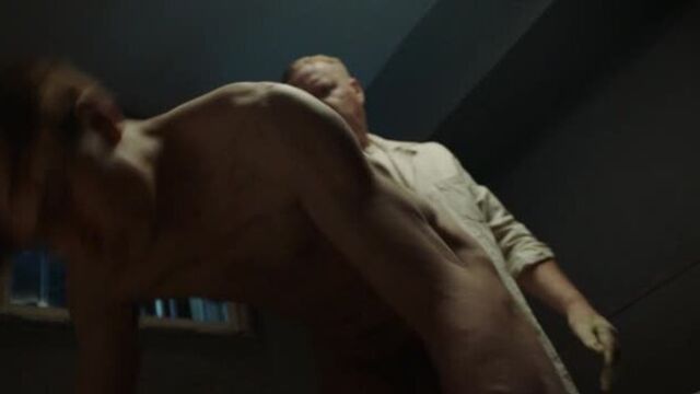 LARS EIDINGER - Babylon Berlin S01EP08