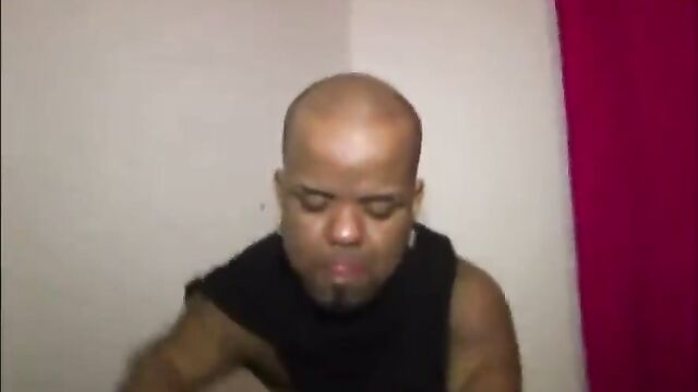 I paid a hooker to twerk and get facefucked hard
