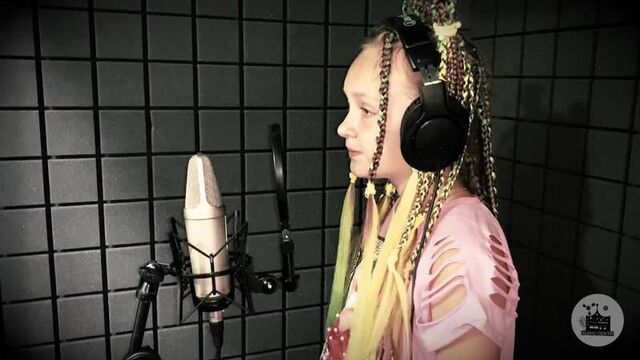 София Смелкова-Ангел
