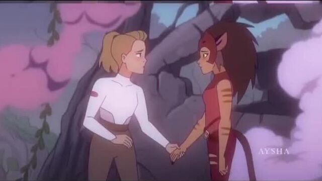 catradora x catra x adora /// she-ra and the princesses of power vine