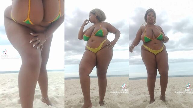 A fat ass black woman exposes her ass for money