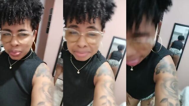 The tatted MILF is a delicacy when she twerks her big ass