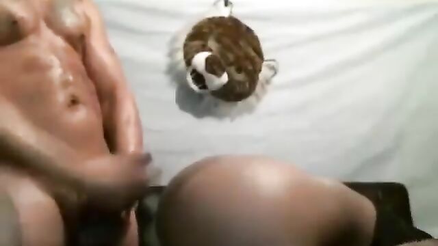 Big Dick JimmyWill’s Afro-Latino cock is a sight to behold