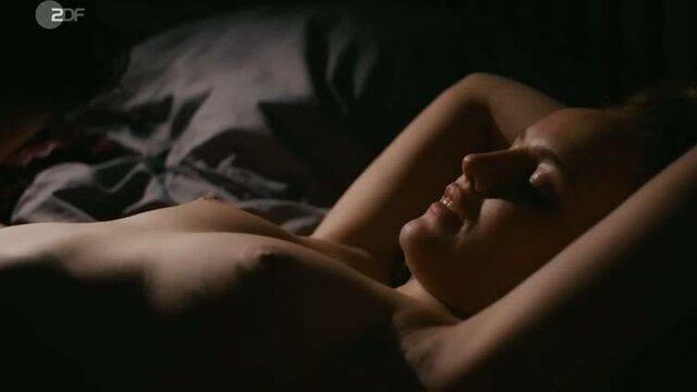Luise von Finckh Nude - Blutige Anfänger (2020) HD 720p Watch Online / Луиза фон Финх - Убойные новобранцы