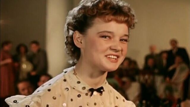 ф) Людмила Гурченко - Пять Минут (Карнавальная ночь 1956)