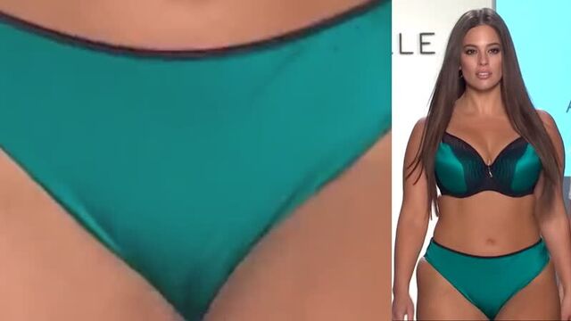 Ashley Graham Cameltoe