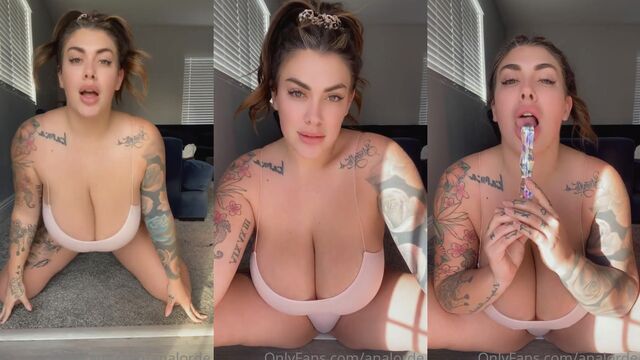 Beautiful model showcases intense action with a huge hanging - ∀uɐ ˥oɹpǝ