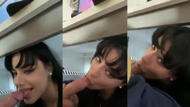 I love when my girl fucks other guys, it’s so hot to see - Snapchat