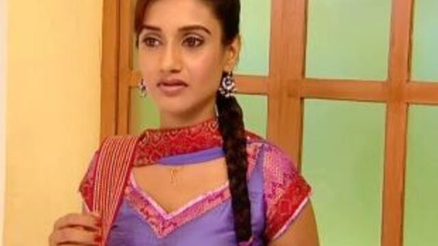 Miley Jab Hum Tum - Episode 8 - Nupur is after Uday