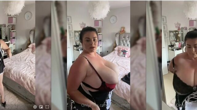 A girl with huge natural boobs, a real macromastia