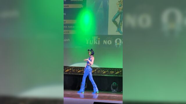Jolyne Cujoh cosplay performance