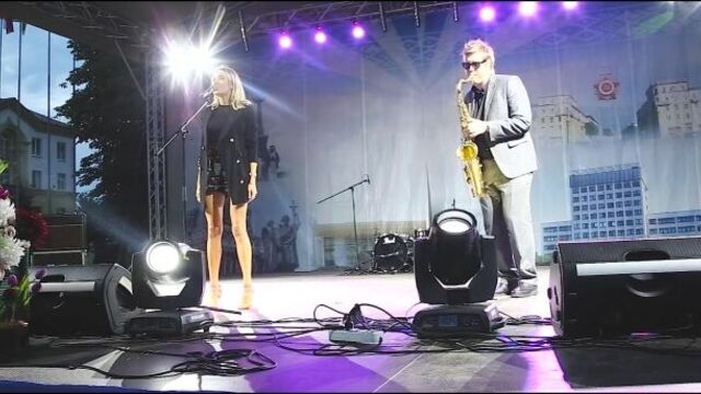 Анна Шаркунова - Бежать