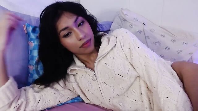 Alexx Kiing Stream Uploads - a nice girl to fuck with
