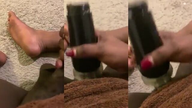 A British guy with huge cock fucks ebony chick in London hostel