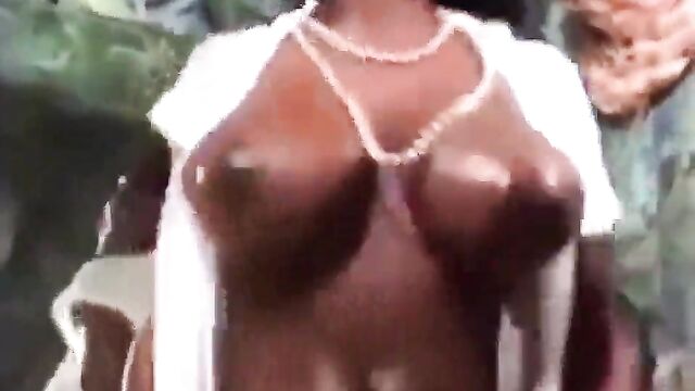 Huge tits ebony dancer from vintage 70s era