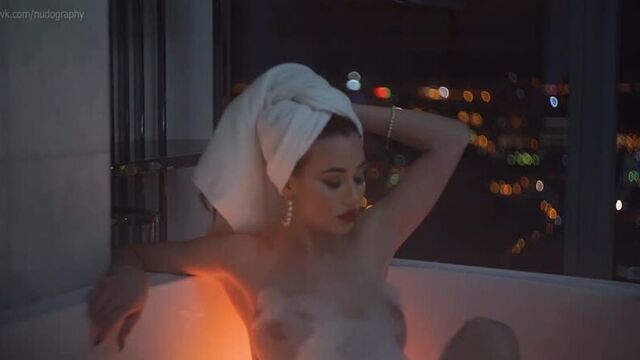 Лия Ситдикова голая в фотосессии для конкурса "Девушка года Playboy" (2017) 1080p