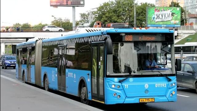 Автобусы ГУП Мосгортранс (688 маршрут до метро "Озёрная", новая версия)