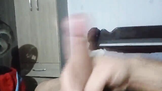 Young guy from SC gets his dick jerked off