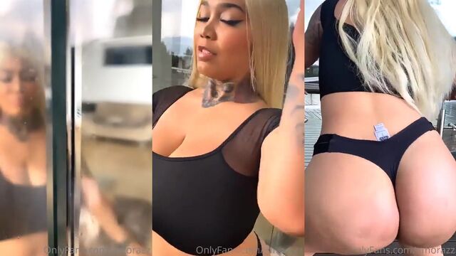 The neighbor's mom is very hot and sexy