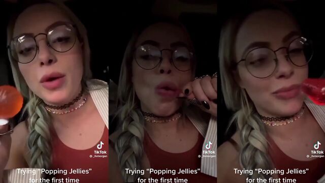 Imagine sucking it with those lips, it's so good