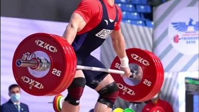 175kg World Record Snatch by 23 year old Li Dayin (81kg 