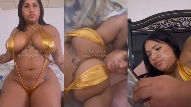 A hot chick is waiting for you after taking a shower