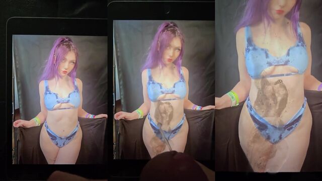 JustaMinx receives a huge cum tribute on her face and mouth
