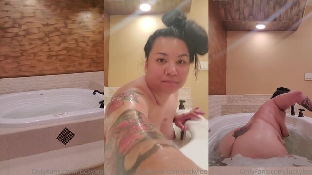 Lucky Lee gets a sexy young blonde babysitter