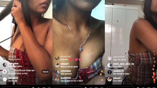 A cute woman shows her ass on Instagram live