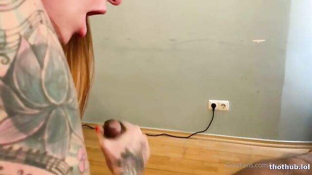 Laura takes the whole BBC in her mouth and performs deepthroat