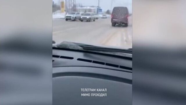Медведь на улицах города. Нижневартовск, 17.03.21