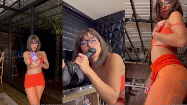 Hot Latina teen Johana Orozco gets her pussy railed