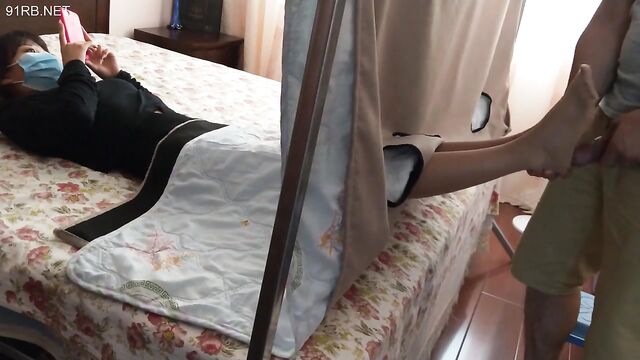 A hot guy has sex with his girlfriend in secret