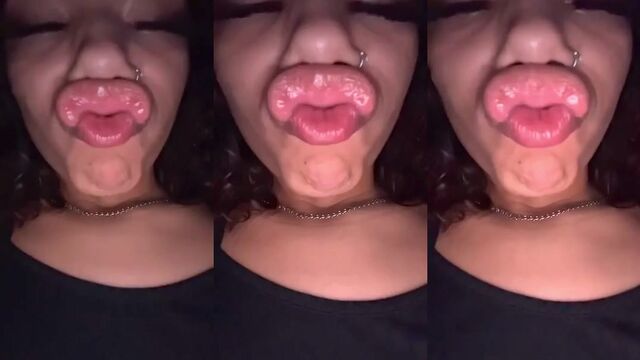 The DSL Godd£ss (V! d€0s) is a master of deepthroat skills