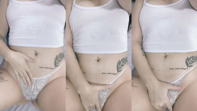 Andreina Fonseca has a big tattooed fat ass