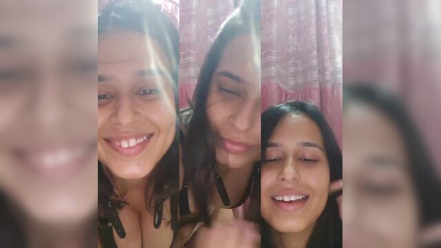 A super cute Indian girl got naked during a video call