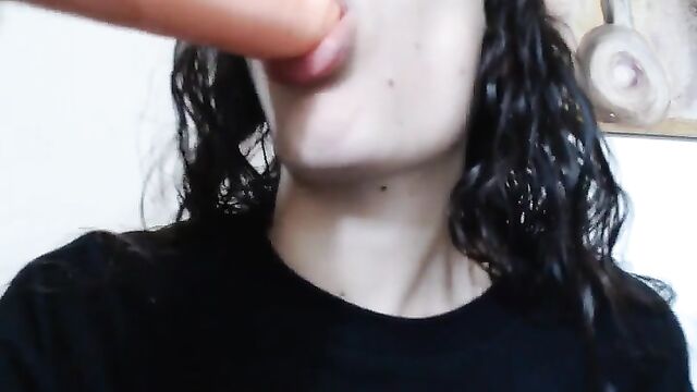 I saw her as a slut for you, me visto como zorras para ti