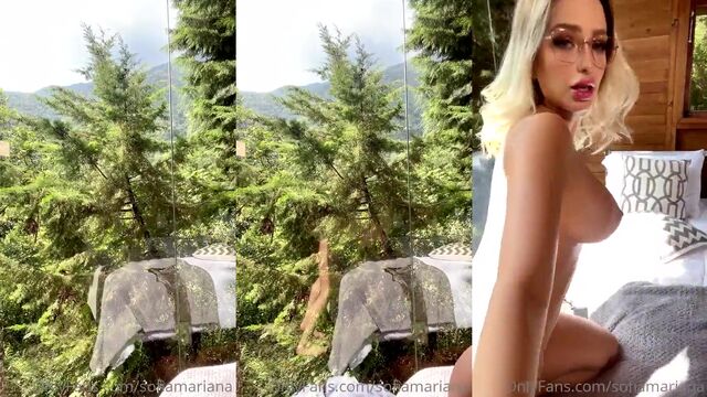 A man fucked pretty babe Sofia in her sweet pussy