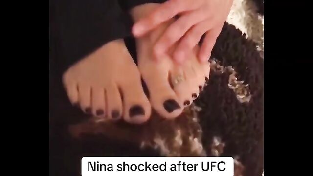 Nina Marie Daniele in foot fetish action, licking and sucking feet