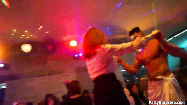 Girls Going Crazy in Las Vegas 01 - Part 1