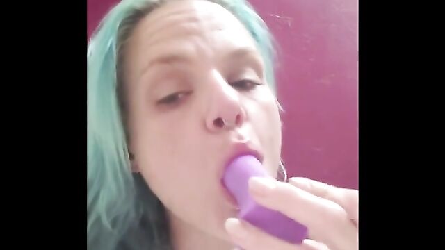 Home made amateur porn with slutty woman Velvet Revulva playing toys