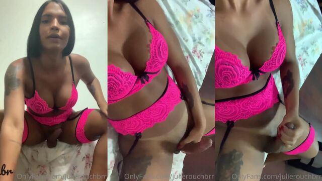 Belle-mère Julie Rouch se fait parer de chaude de merde 1/3