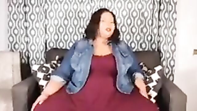 Bbw rides a ponyplay buttcrush with facesitting action
