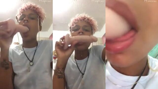 She took a huge cock after the rapper from the Dominican Republic